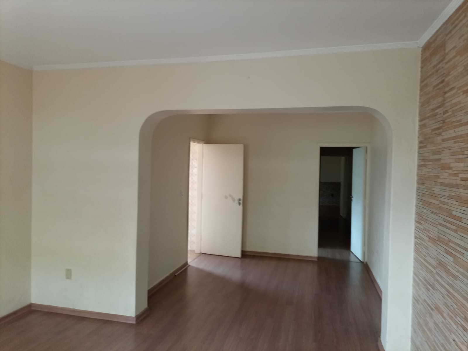 CASA TÉRREA - ZONA SUL - VILA GUARANI - R$600.000,00